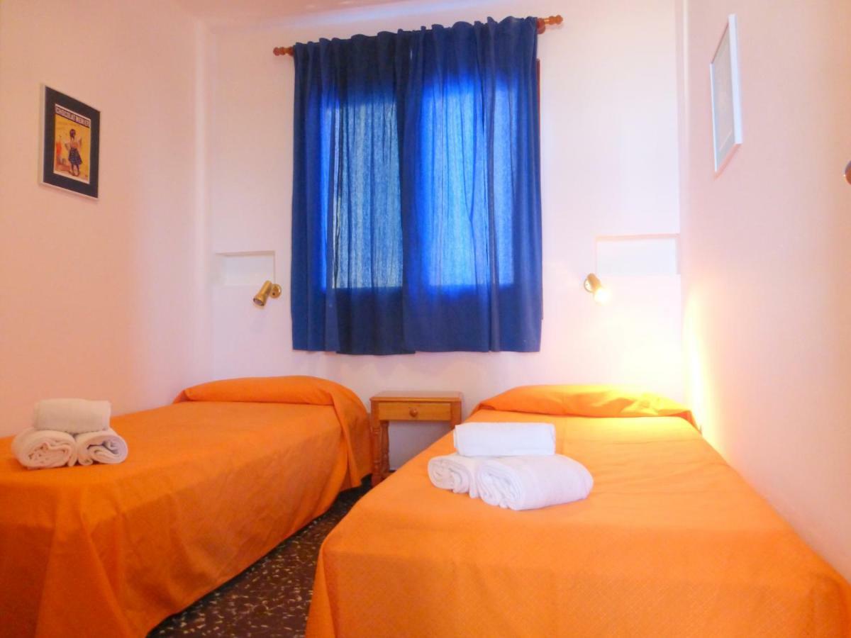 Rentalmar El Capitan Hospitalet De L'Infant Ngoại thất bức ảnh
